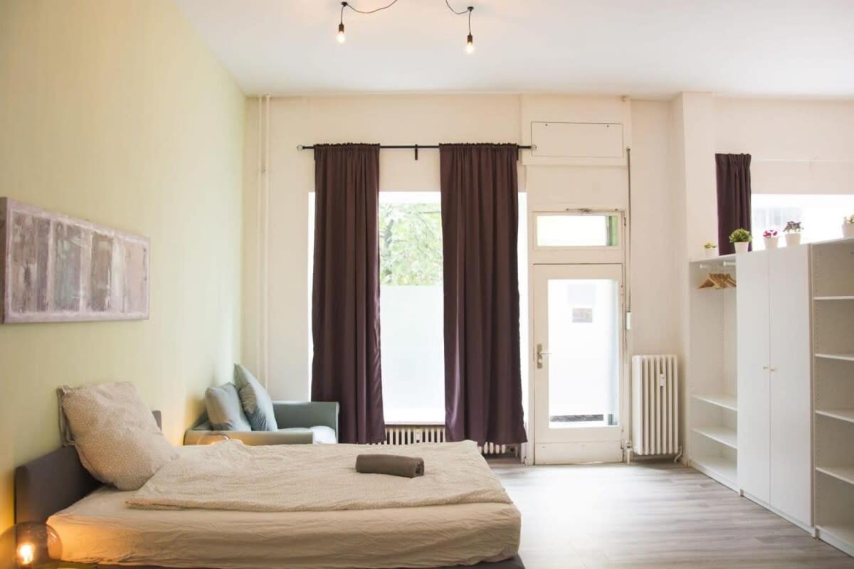 Family Apartment Moabit Berlin Kültér fotó